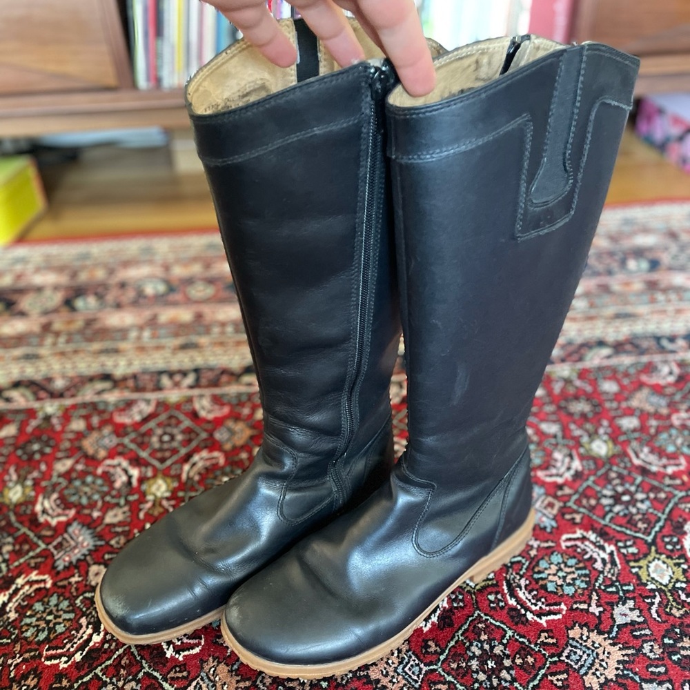 Bogs VGUC black knee high waterproof boots